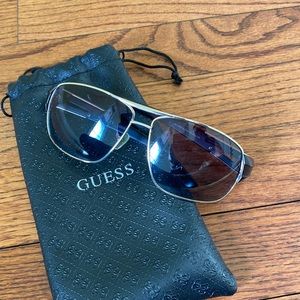 BRAND NEW GUESS SUNGLASSES